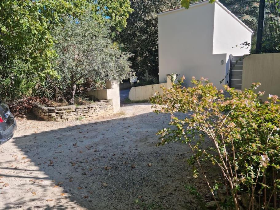 Nouveaute Studio Sur Les Hauteurs. Robion en Luberon Esterno foto